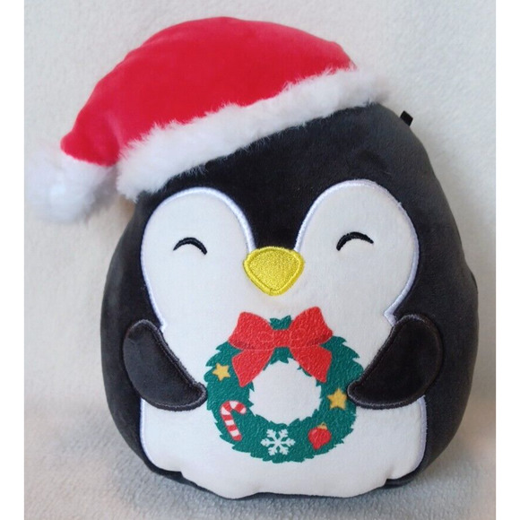 2022 Luna Penguin W/Santa Hat & Wreath 8" Squishmallow NWOT Canadian Exclusive? - Picture 1 of 8